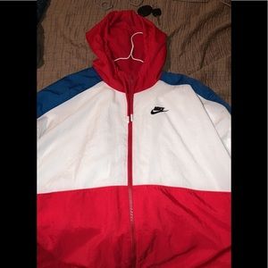 Large Men’s Nike jacket